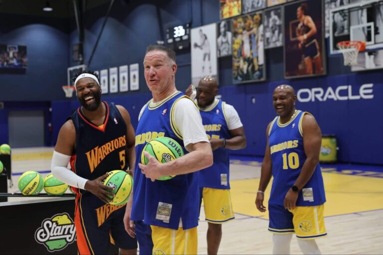 Read more about the article Warriors legends reunite for 3s, wisecracks and reflections ahead of NBA All-Star Weekend