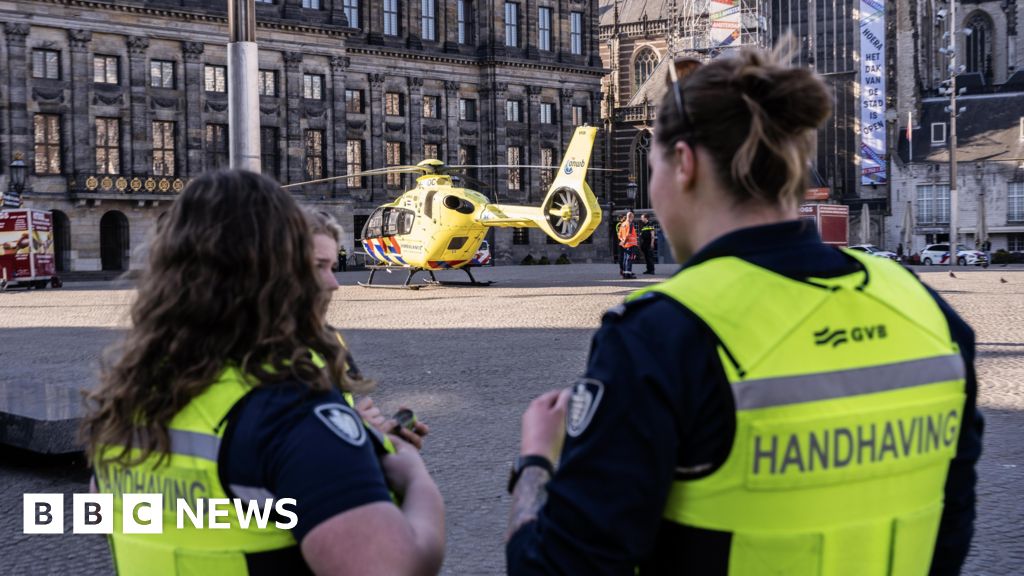 Read more about the article British man praised for tackling Amsterdam knife attack suspect