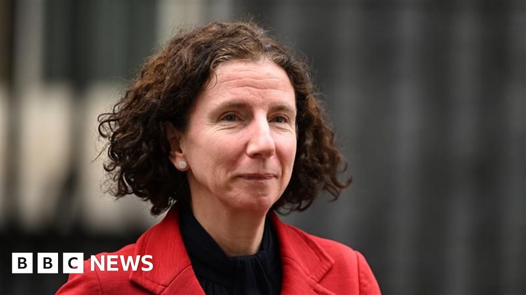 You are currently viewing International Development Minister Anneliese Dodds quits over aid cuts