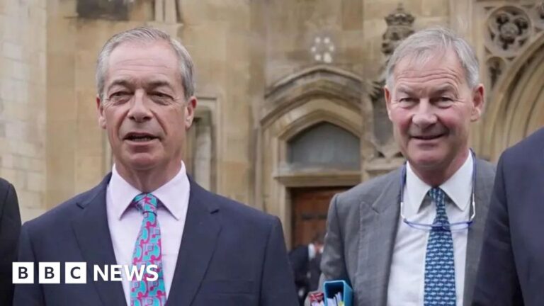 Read more about the article Reform UK leader Nigel Farage defends suspending MP Rupert Lowe