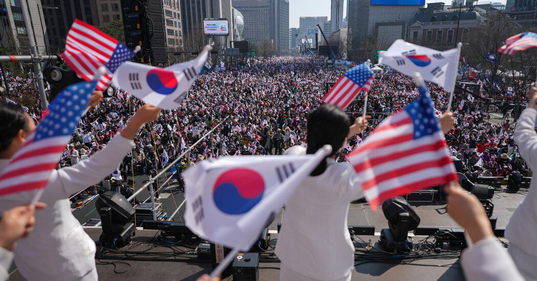 Read more about the article South Korea Protests Swell as Court Weighs President Yoon’s Fate