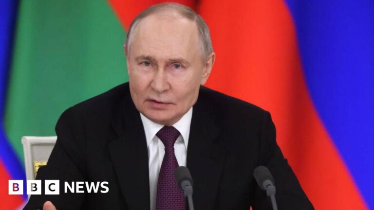 Read more about the article Vladimir Putin sets out conditions for Ukraine ceasefire