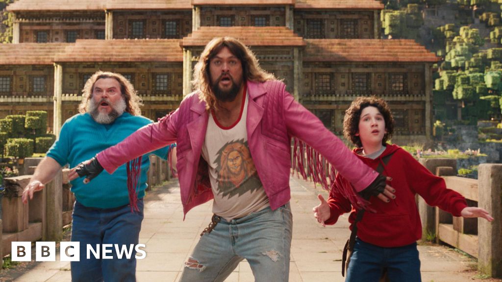 Read more about the article A Minecraft Movie storms box office despite lukewarm reviews