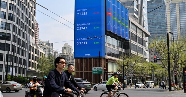 Read more about the article China Censors Hashtags Mentioning ‘104%,’ the Size of Trump’s Tariffs