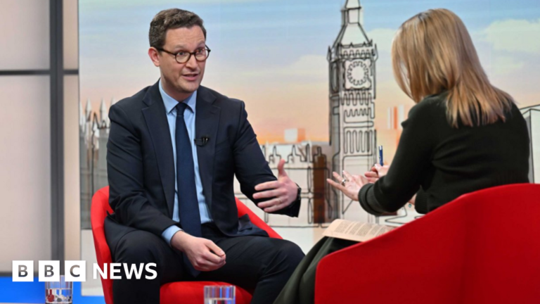 Read more about the article Treasury minister Darren Jones says globalisation era over after Trump tariffs
