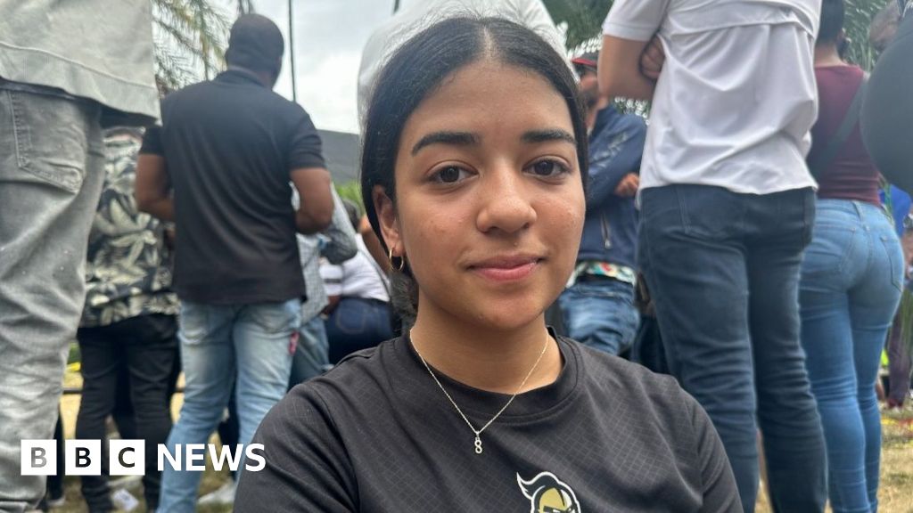 Read more about the article Unbearable wait for relatives in Dominican Republic nightclub disaster