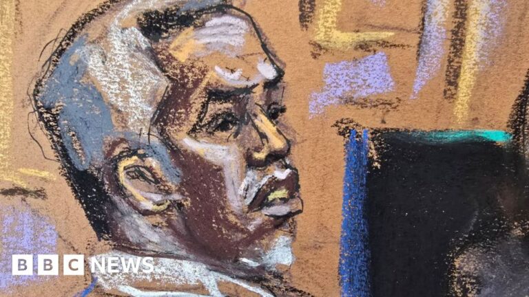Read more about the article Diddy trial: Juror dismissed over ‘inconsistencies’
