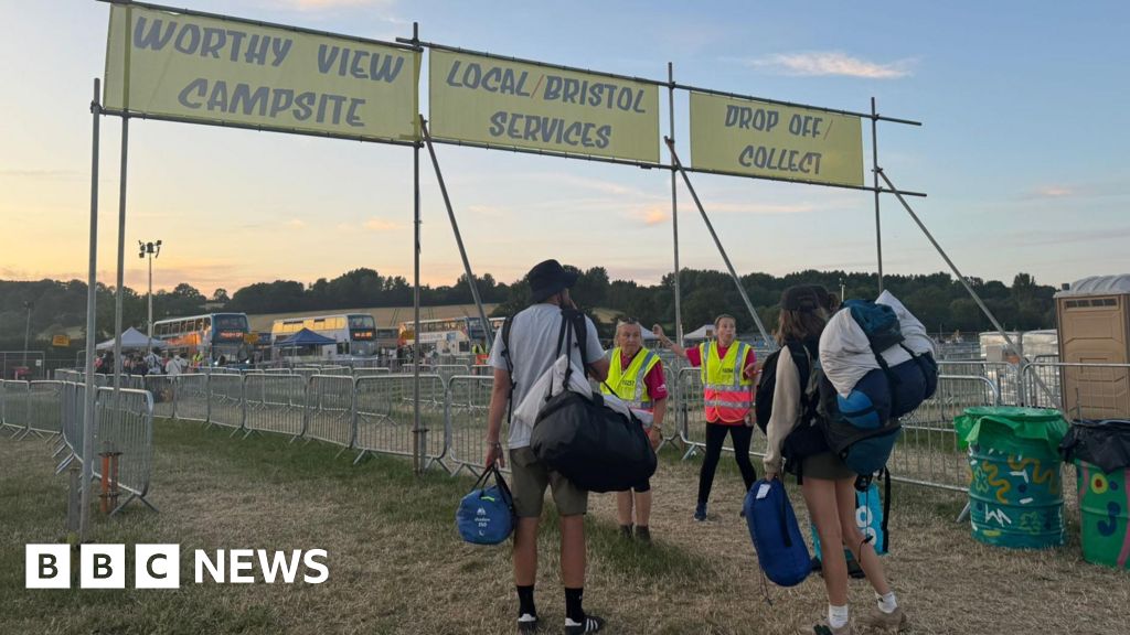 Read more about the article Glastonbury Festival getaway and clean-up gets underway