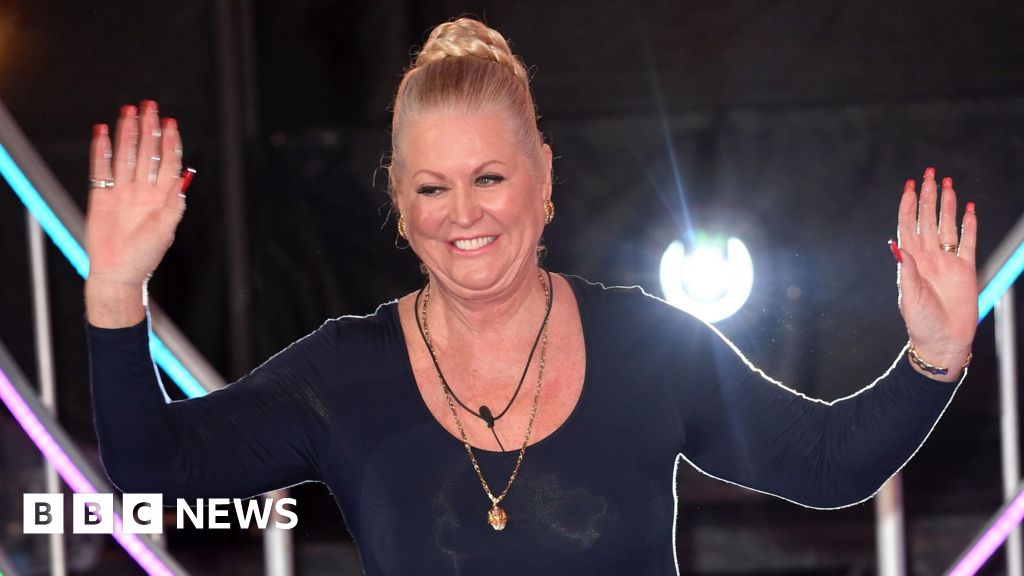 You are currently viewing How Kim Woodward became a one-liner legend