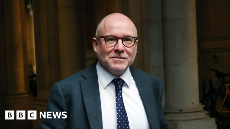 Read more about the article International law ‘at heart’ of Starmer’s foreign policy, says attorney general