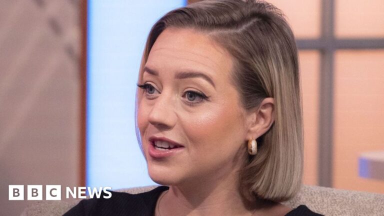 Read more about the article Kelsey Parker announces loss of newborn baby Phoenix