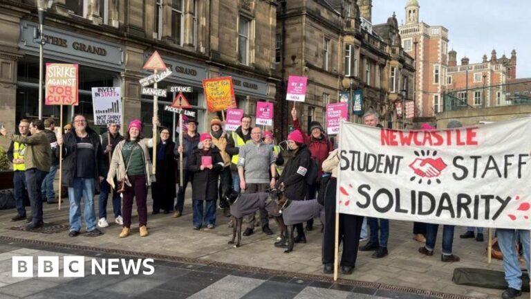 Read more about the article Newcastle University students get £1.7m in strike compensation