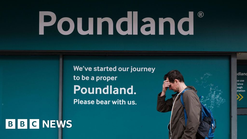 You are currently viewing Poundland plans 68 store closures putting more than 1,000 jobs at risk