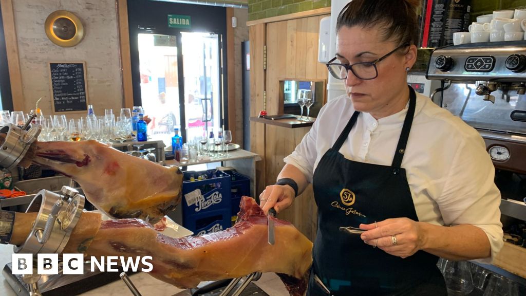 You are currently viewing US tariff turmoil makes Spain’s flagship foods seek other markets