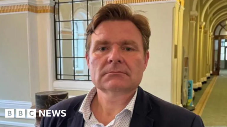 Read more about the article Unite accused of ‘targeting’ school linked to councillor