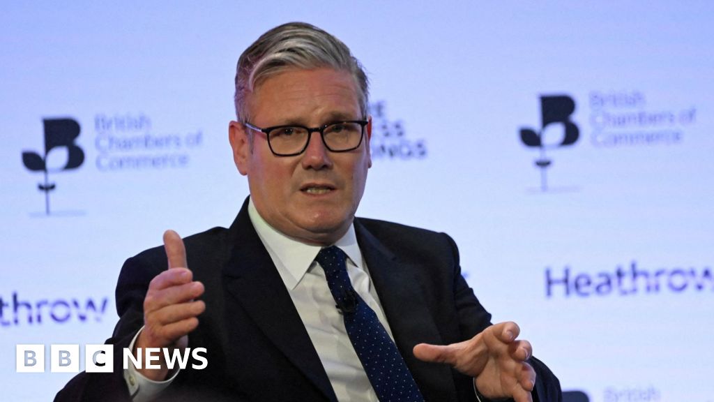 You are currently viewing We’ve got the right balance, says Starmer after benefits U-turn