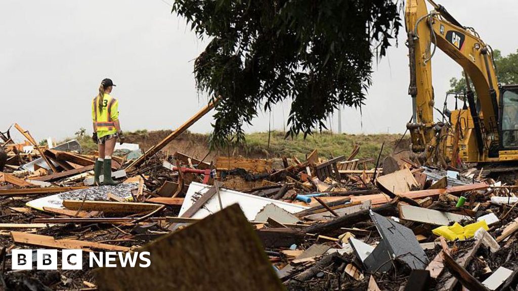 You are currently viewing 81 dead and dozens missing as more rain looms