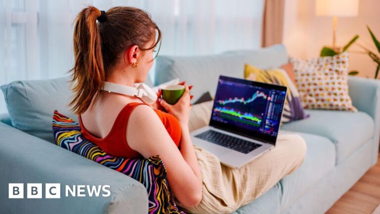 Read more about the article Are we willing to drop cash Isas and take more risks with our money?