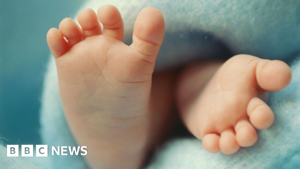 You are currently viewing Babies from three people’s DNA prevents hereditary disease