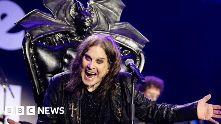 Read more about the article Birmingham to honour Ozzy Osbourne with cortege procession in city
