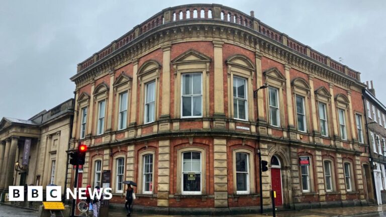 Read more about the article ‘Country’s largest independent bookshop’ set to open in York