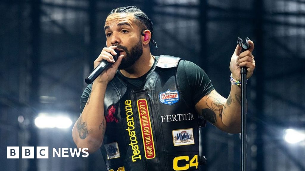 You are currently viewing Drake’s still relevant – as his famous friends will tell you