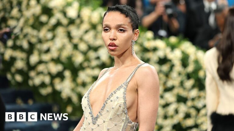 Read more about the article FKA Twigs and Shia LaBeouf reach settlement in abuse lawsuit