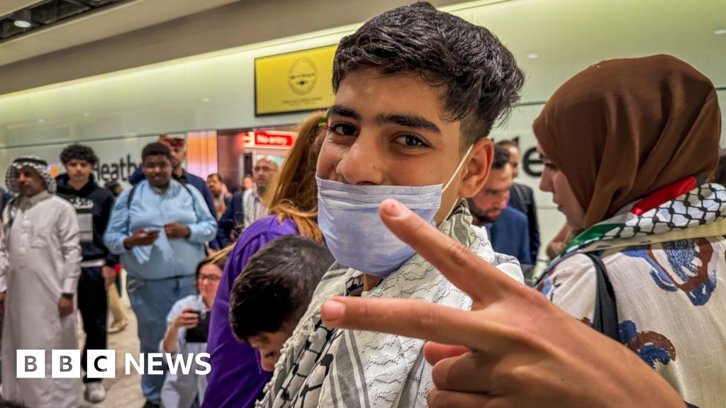 Read more about the article Gazan boy first to be treated in UK for war injuries