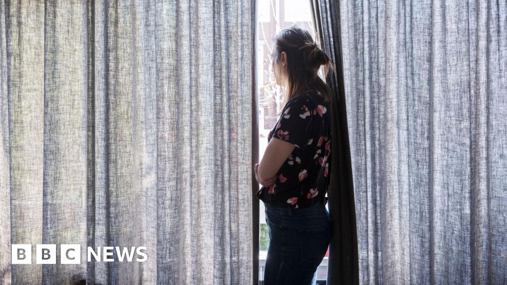 Read more about the article Government spends £53m on domestic violence programme