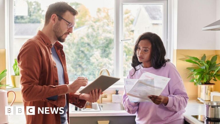 Read more about the article Plans for electricity bills based on where people live dropped