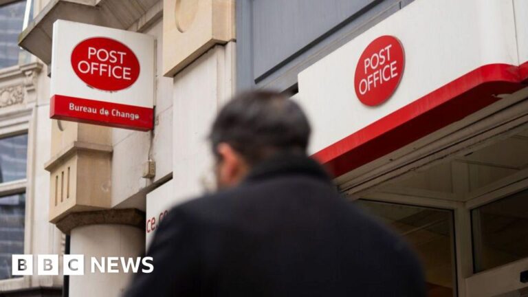 Read more about the article Post Office could be owned by its workers, government says