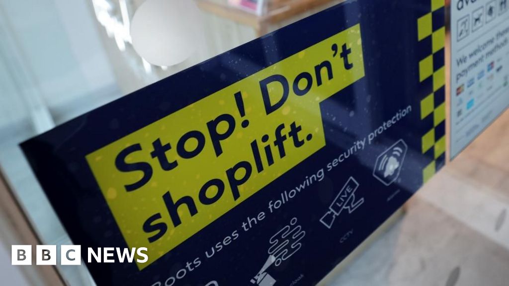 You are currently viewing Shoplifting hits record high in England and Wales