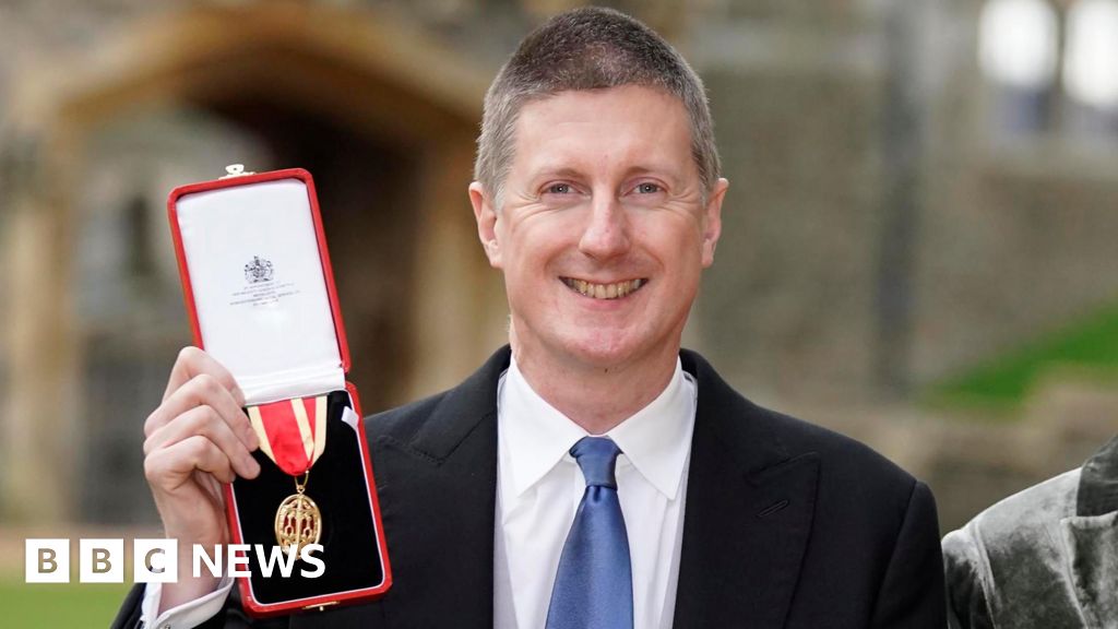 Read more about the article Stats boss quits as minister says new leadership needed