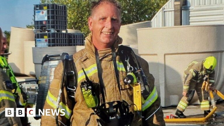 Read more about the article Thousands of retained firefighters owed pension payments, union says