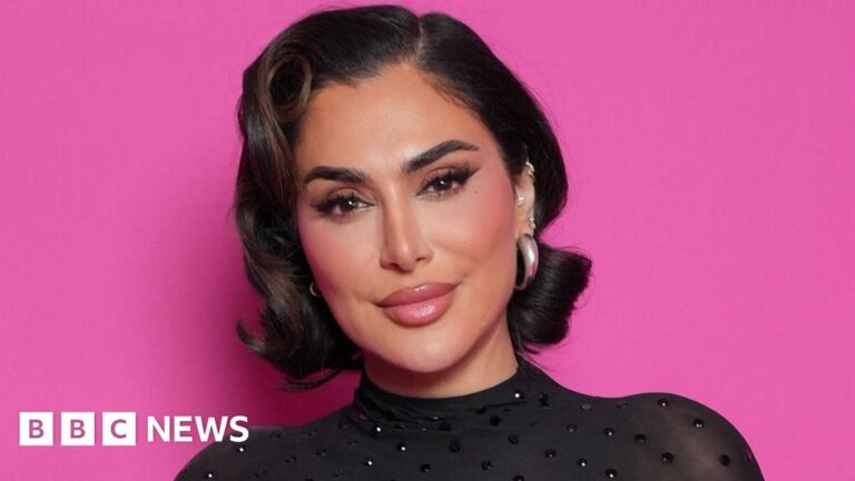 Read more about the article TikTok removes video by Huda beauty boss over anti-Israel conspiracy theories