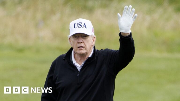 Read more about the article Trump back on the golf course for day two of Scottish visit