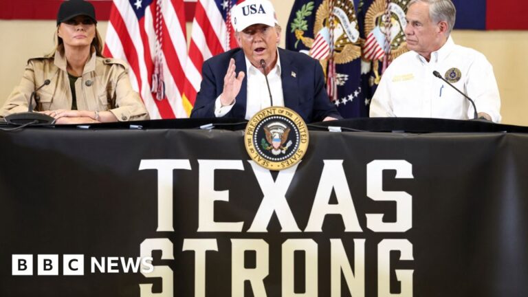 Read more about the article Trump surveys damage in Texas as search efforts continue for 160 missing