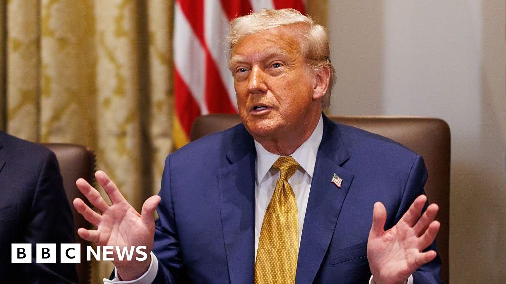 You are currently viewing Trump threatens Brazil with 50% tariff over Bolsonaro trial