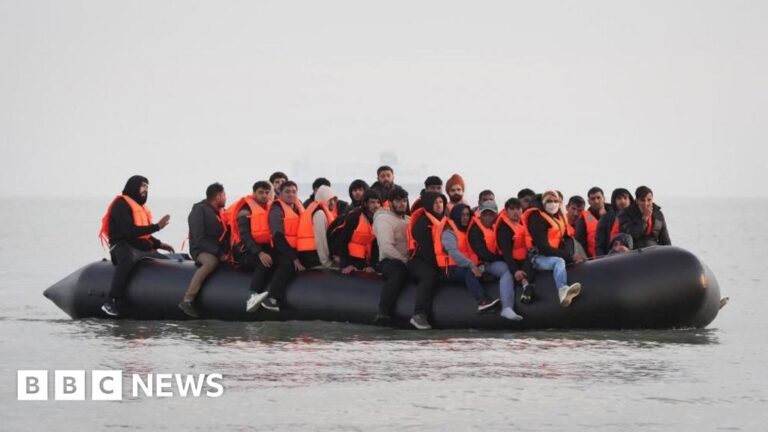 Read more about the article UK-France migrant deal ‘robust’ against legal challenges, Yvette Cooper says