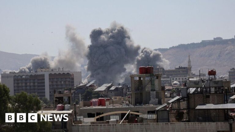 Read more about the article US says ‘specific steps’ agreed to end Syria violence after Israeli strikes hit Damascus