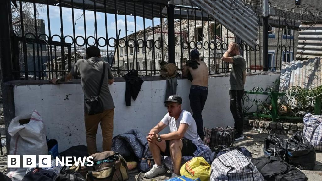 Read more about the article Ukraine reports 25 killed as Russia hits prison and hospital