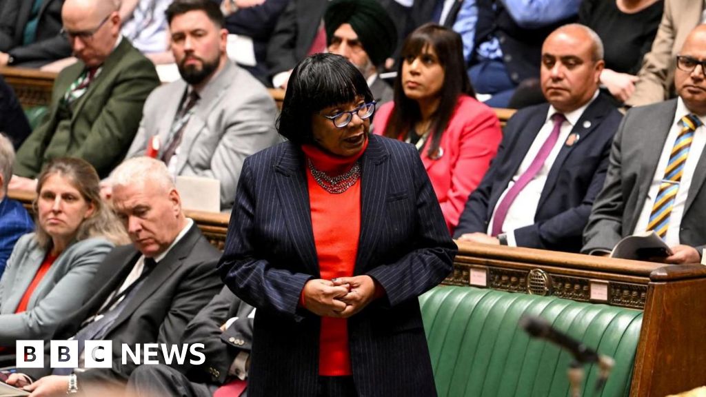 You are currently viewing Why Labour had little choice but to suspend Diane Abbott again