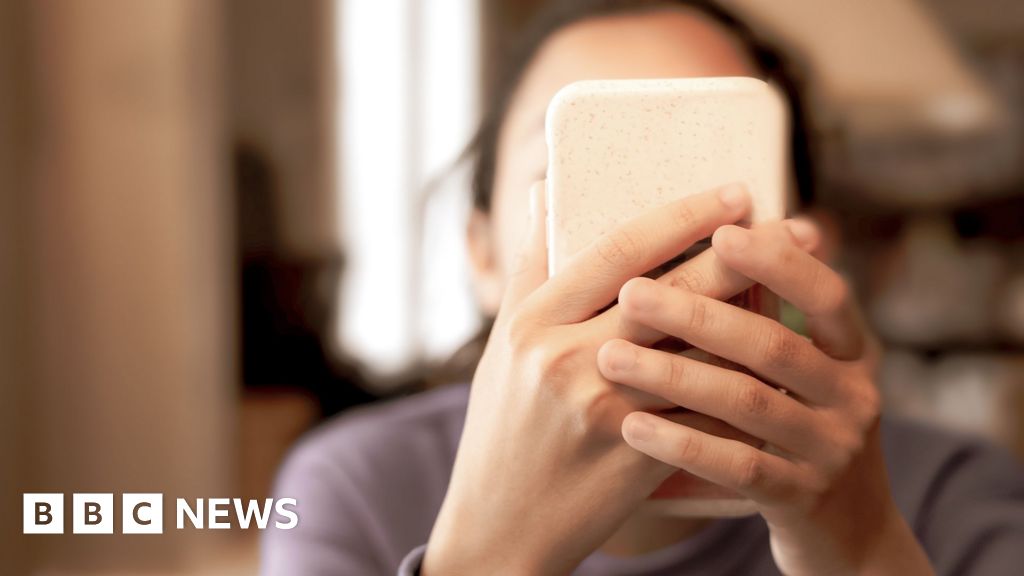 Read more about the article Will UK porn age verification stop children seeing adult content?
