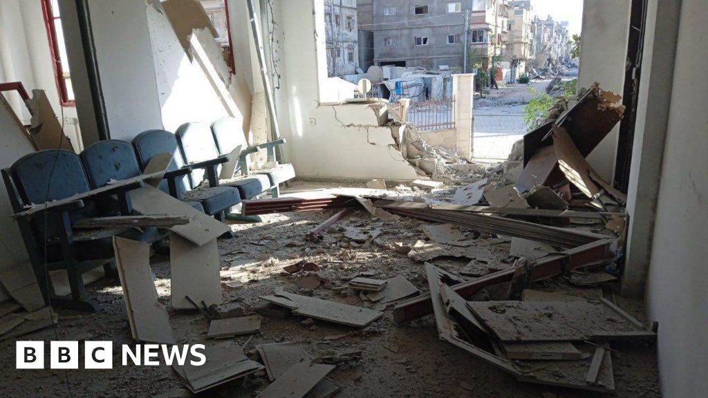 You are currently viewing Aid group says worker killed by Israeli military in attack on Gaza HQ