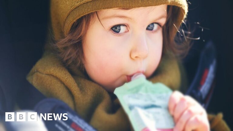 Read more about the article Baby food firms told to cut sugar and stop promoting snacks for under-ones