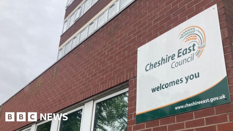 Read more about the article Cheshire East councillors faced ‘stalking and death threats’