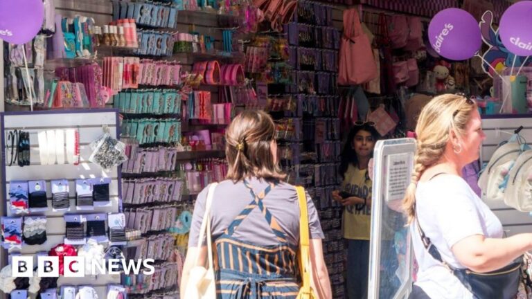 Read more about the article Claire’s was glitz ‘heaven’ for kids before Shein and TikTok came along