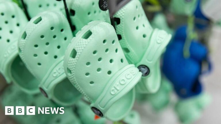 Read more about the article Crocs shares plummet as US shoppers rein in spending