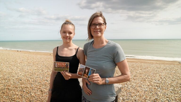 Read more about the article Does anyone still send postcards?