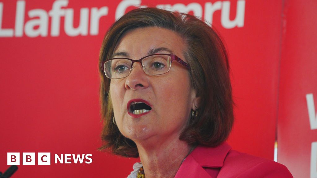 You are currently viewing Eluned Morgan says she’s facing the pressure after year as first minister